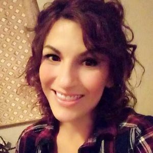 Meet your Posher, Kendra